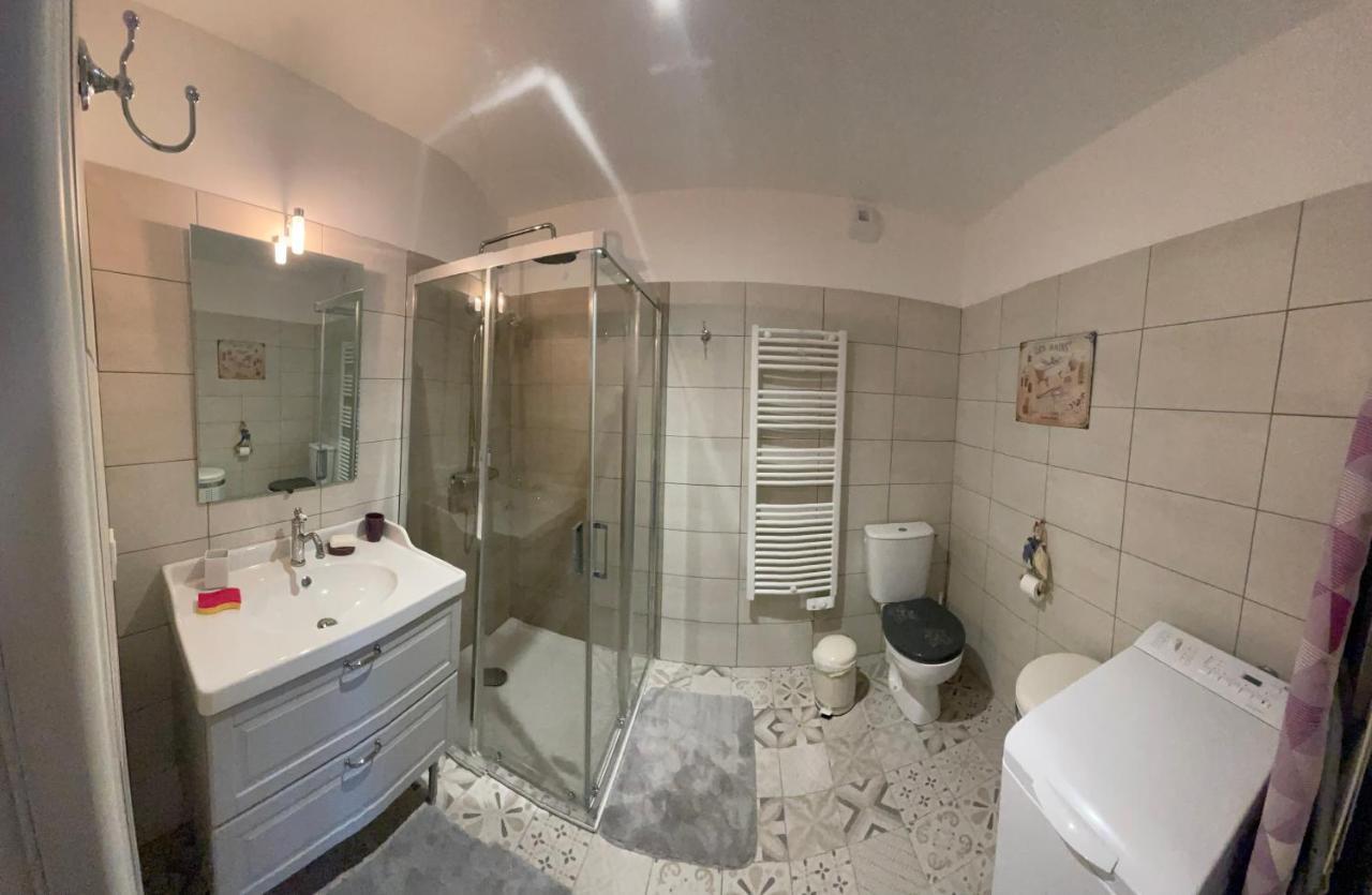 Le Clos Du Jardin เบย์นอส ภายนอก รูปภาพ